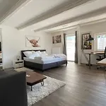 Oase Im Gruenen Hinterhof, Eg, Ruhe, Terrasse, Carport, Free Paytv, Kaffee&tee, Fahrraeder Apartament Duisburg