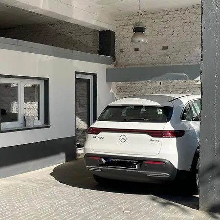 Oase Im Gruenen Hinterhof, Eg, Ruhe, Terrasse, Carport, Free Paytv, Kaffee&tee, Fahrraeder Lägenhet