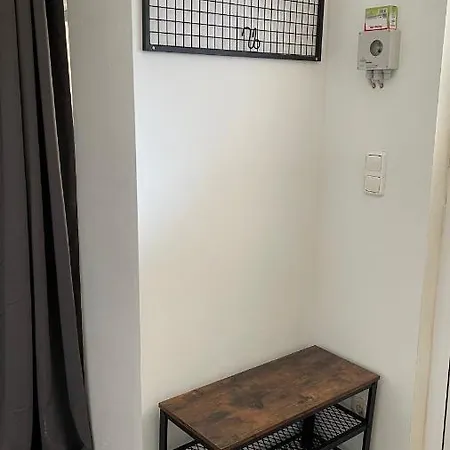 Oase Im Grünen Hinterhof, Eg, Ruhe, Terrasse, Carport, Free Paytv, Kaffee&tee, Fahrräder Apartamento