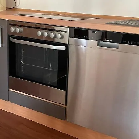 Oase Im Grünen Hinterhof, Eg, Ruhe, Terrasse, Carport, Free Paytv, Kaffee&tee, Fahrräder Apartamento *