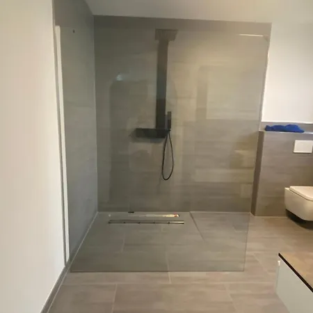 Apartamento Oase Im Grünen Hinterhof, Eg, Ruhe, Terrasse, Carport, Free Paytv, Kaffee&tee, Fahrräder *