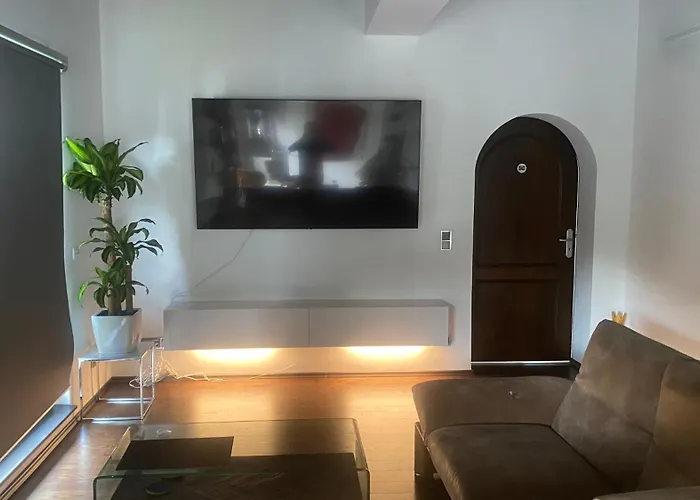 Oase Im Gruenen Hinterhof, Eg, Ruhe, Terrasse, Carport, Free Paytv, Kaffee&tee, Fahrraeder Duisburg